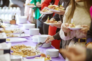 What To Consider For Your Corporate Event Tent Rental